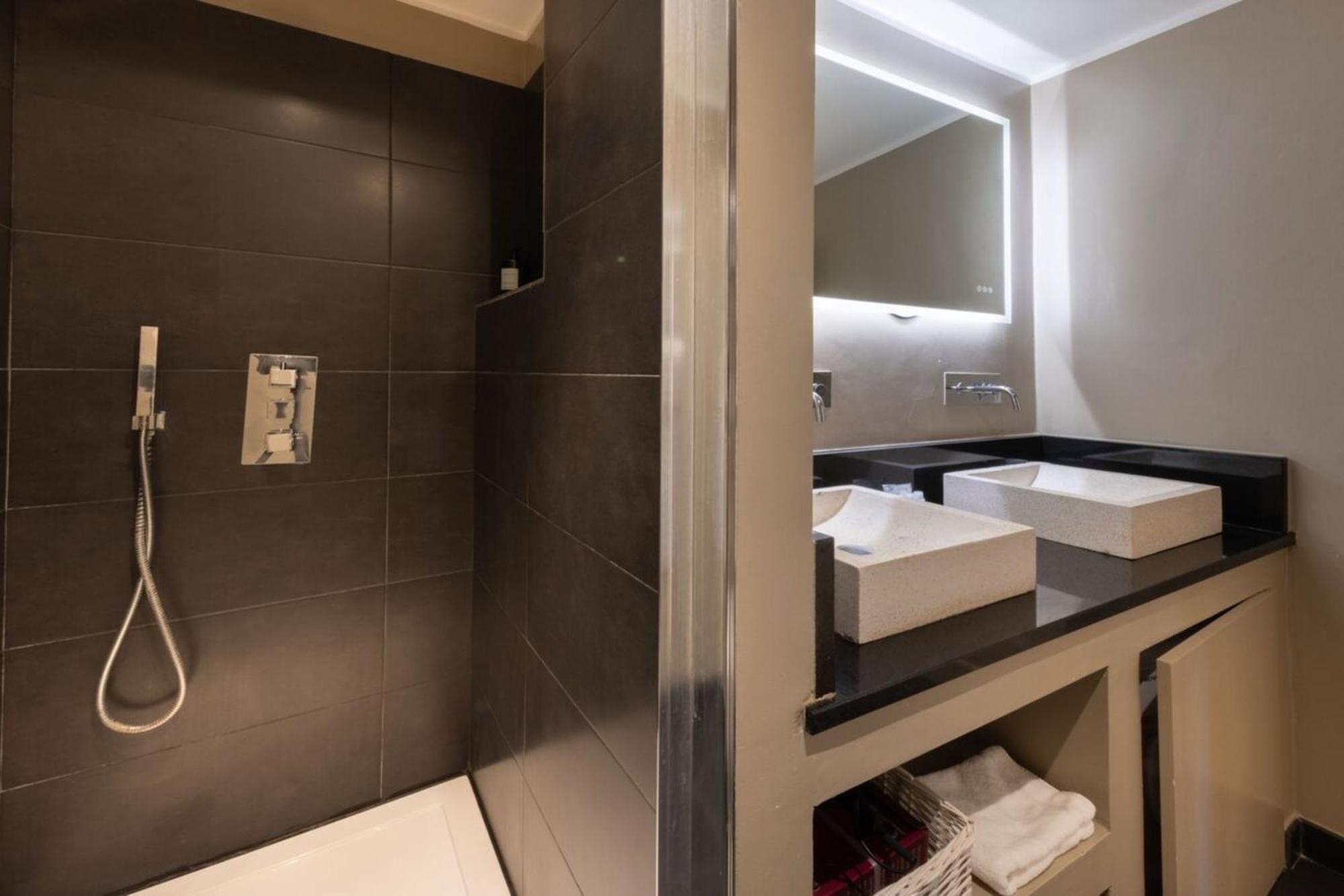 Appartement Bel Au Cœur Du Vieux Nice