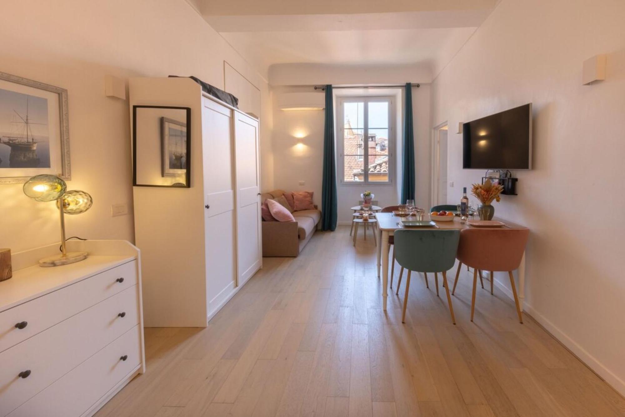 Appartement Bel Au Cœur Du Vieux *